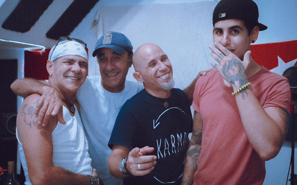 No hay ninguna descripción de la foto disponible.