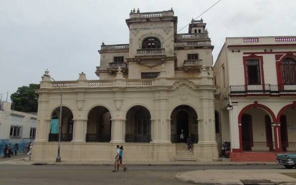 casa cultura carlos III
